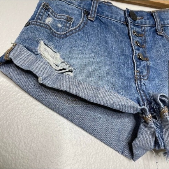 One Teaspoon Free People Bandits Shorts Cut Off Button Fly Roll Hem Denim Sz 25 - Picture 4 of 12